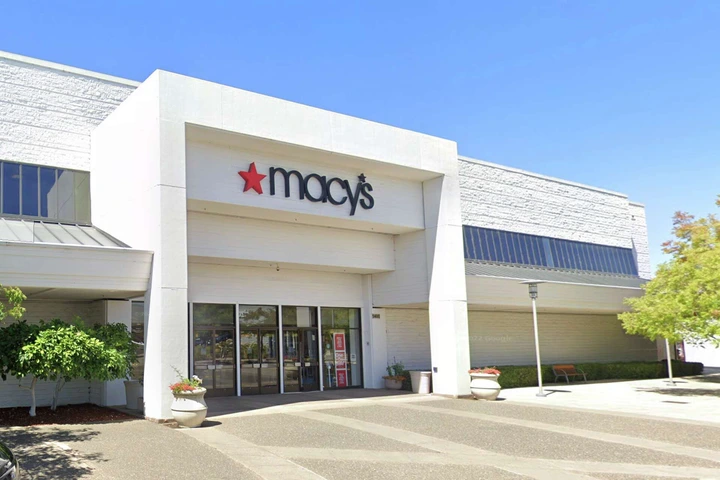 The permanent closure of four Macy’s stores&nbsp;in Northern California, including one in Corte Madera (Marin County), will lead to the layoff of more than 280 employees.&nbsp;